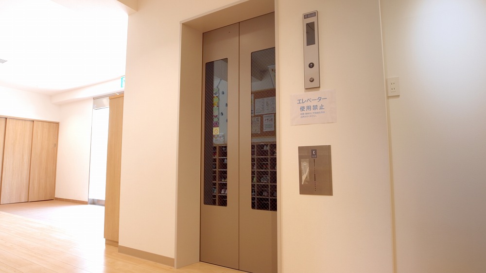 エレベーター